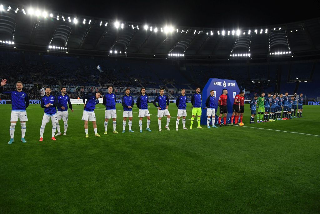 Son dakika golüyle galip gelen Napoli, Serie A’da liderliği ele geçirdi