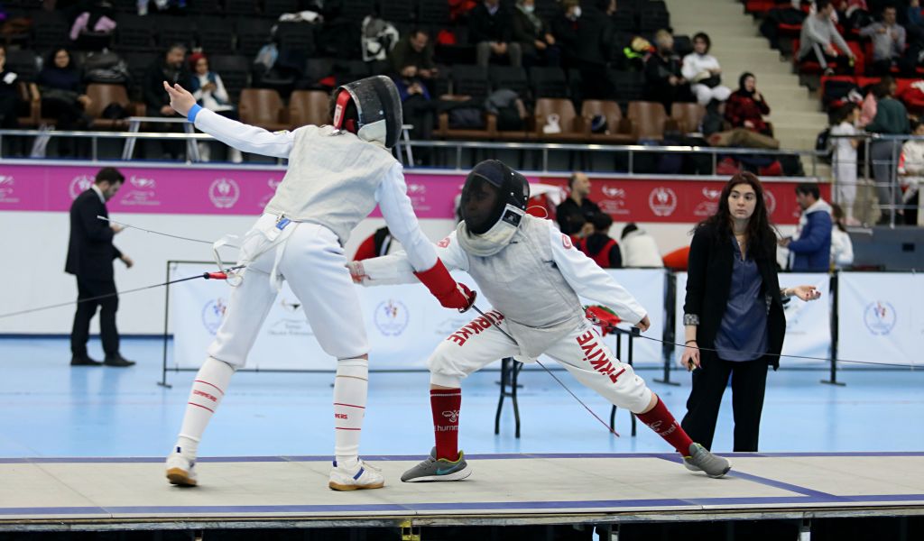 10, 12 ve 14 Yaş Altı Epe Flöre Türkiye Şampiyonası Samsun’da sona erdi