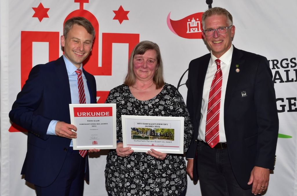 HFV ehrt Ehrenamtlerin des Jahres 2021