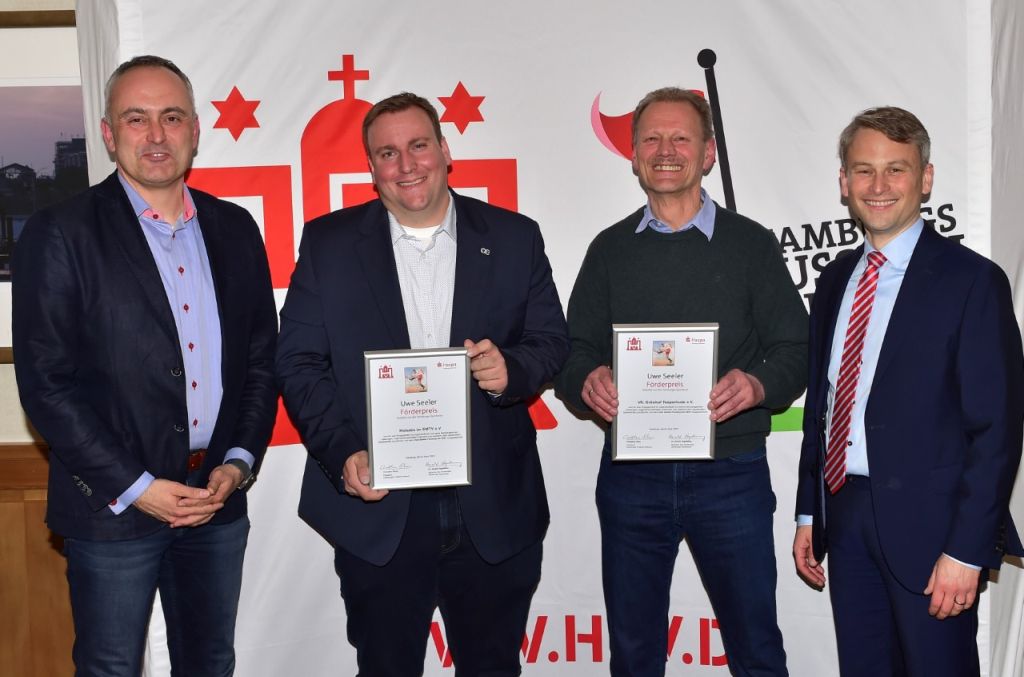 „Uwe Seeler-Förderpreis“ 2021 für VfL Grünhof-Tesperhude und Holsatia im EMTV