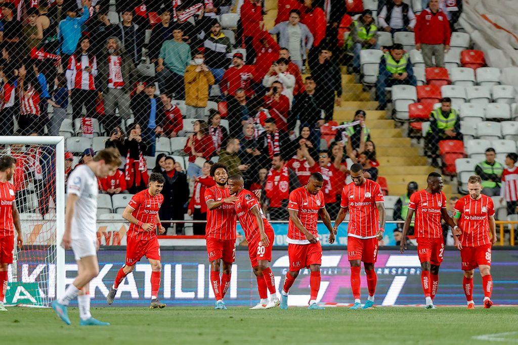 Fraport TAV Antalyaspor: 4 – Atakaş Hatayspor: 1