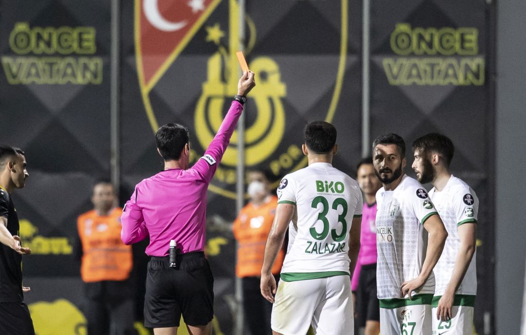  İstanbulspor: 3 – Bursaspor: 1