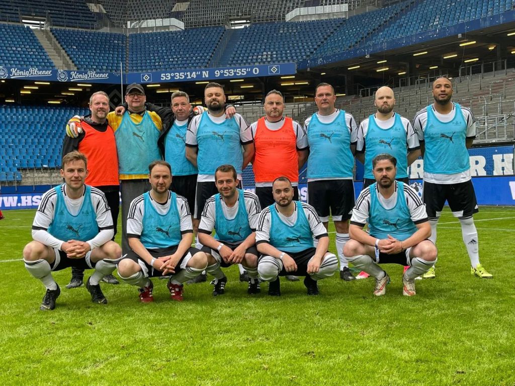 Bier, Bratwurst und schwere Beine –HSV PartnerCup im Volksparkstadion