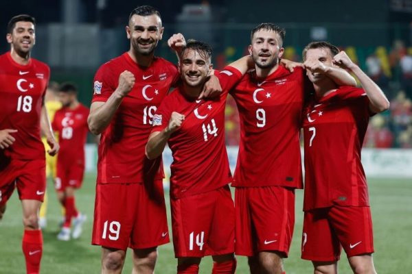 A Milli Futbol Takımı UEFA Uluslar Ligi’nde liderliğini sürdürdü