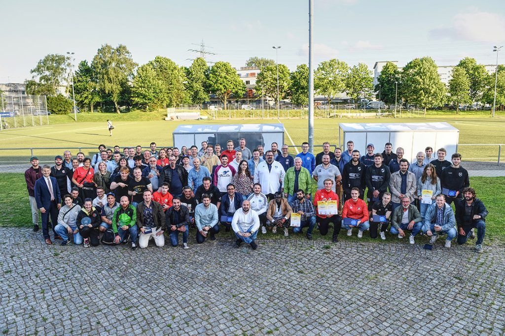 Ehrungen für HFV-Meister*innen und Pokalsieger*innen