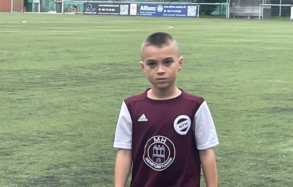 Geleceğin futbolcusu HT 16’li Devrim