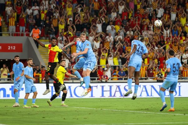 Göztepe: 1- Erzurumspor FK: 1