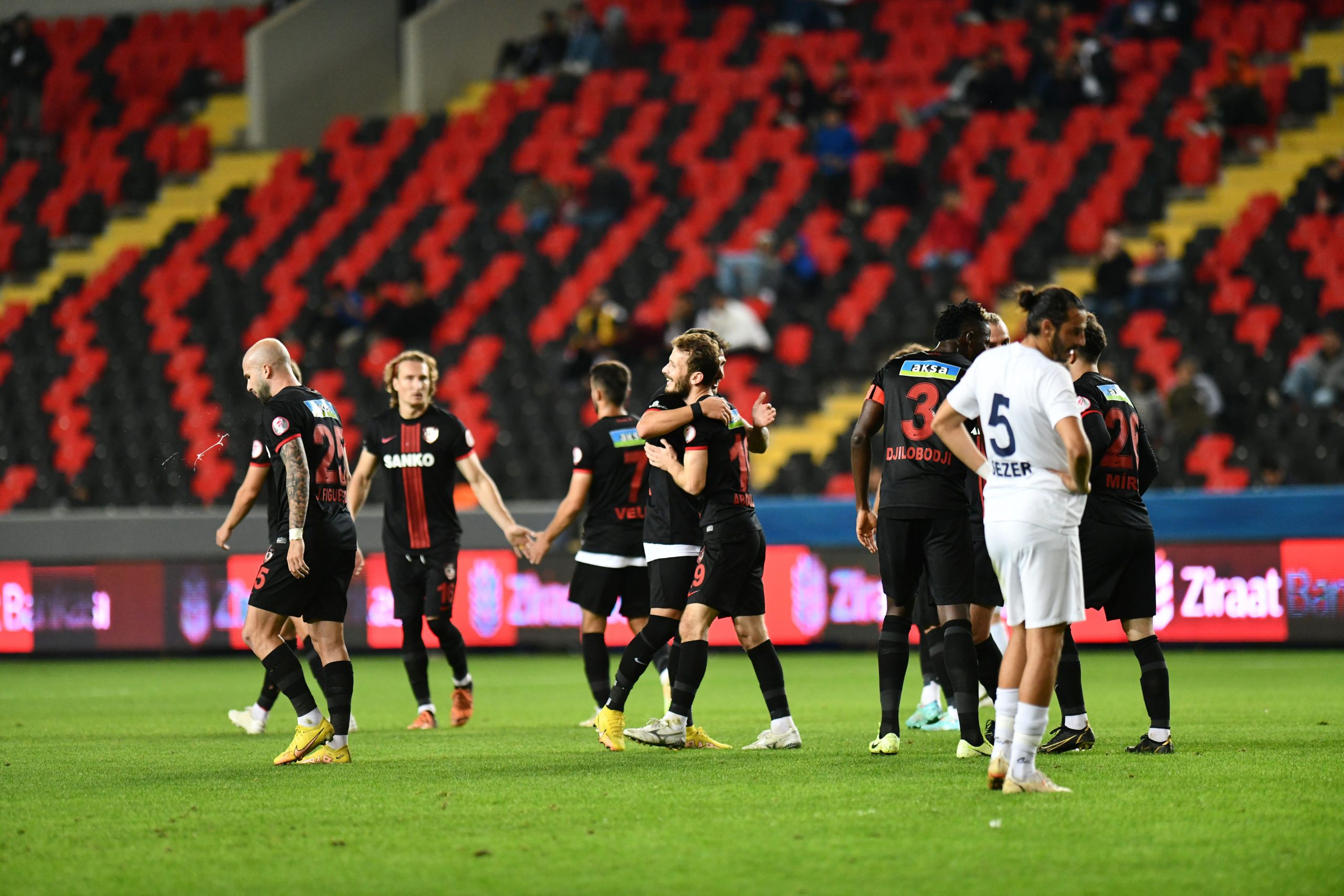  Gaziantep FK, 4. tura yükseldi