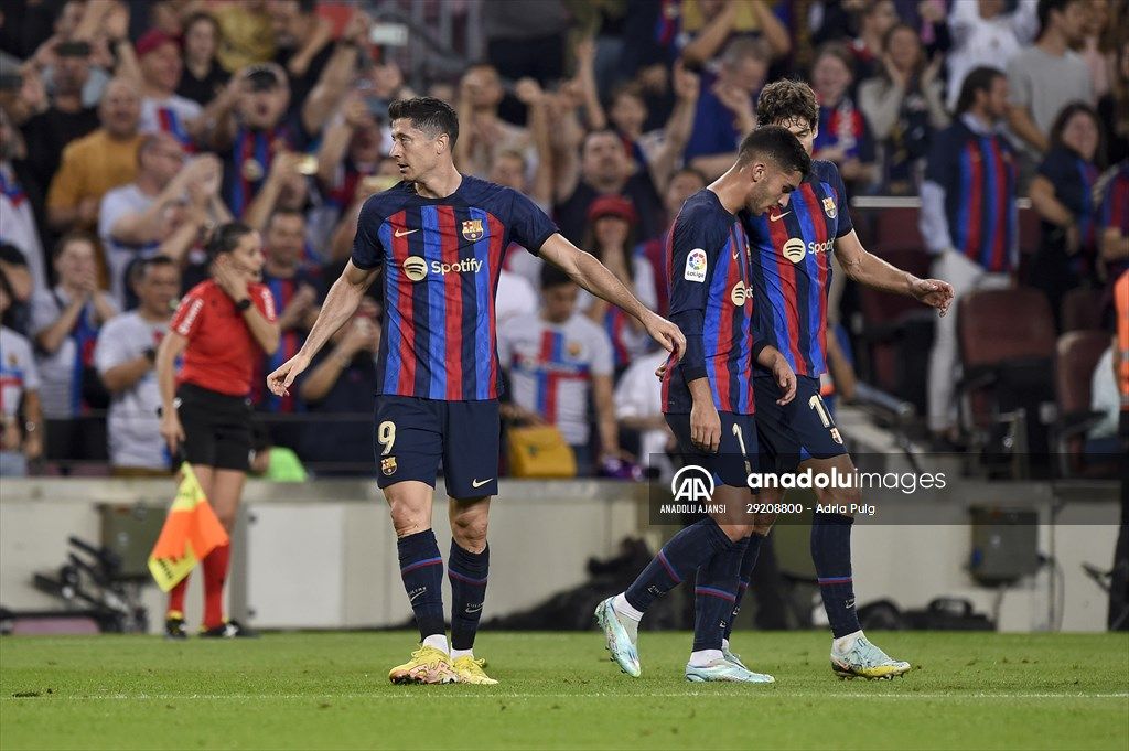 Barcelona La Liga’da 3 puanı 3 golle aldı