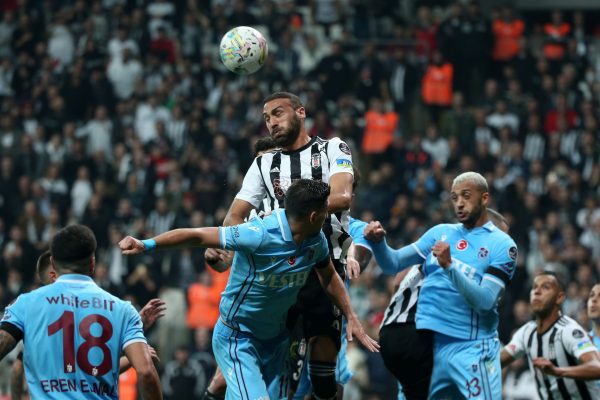 Beşiktaş, Dolmabahçe’de galibiyeti unuttu