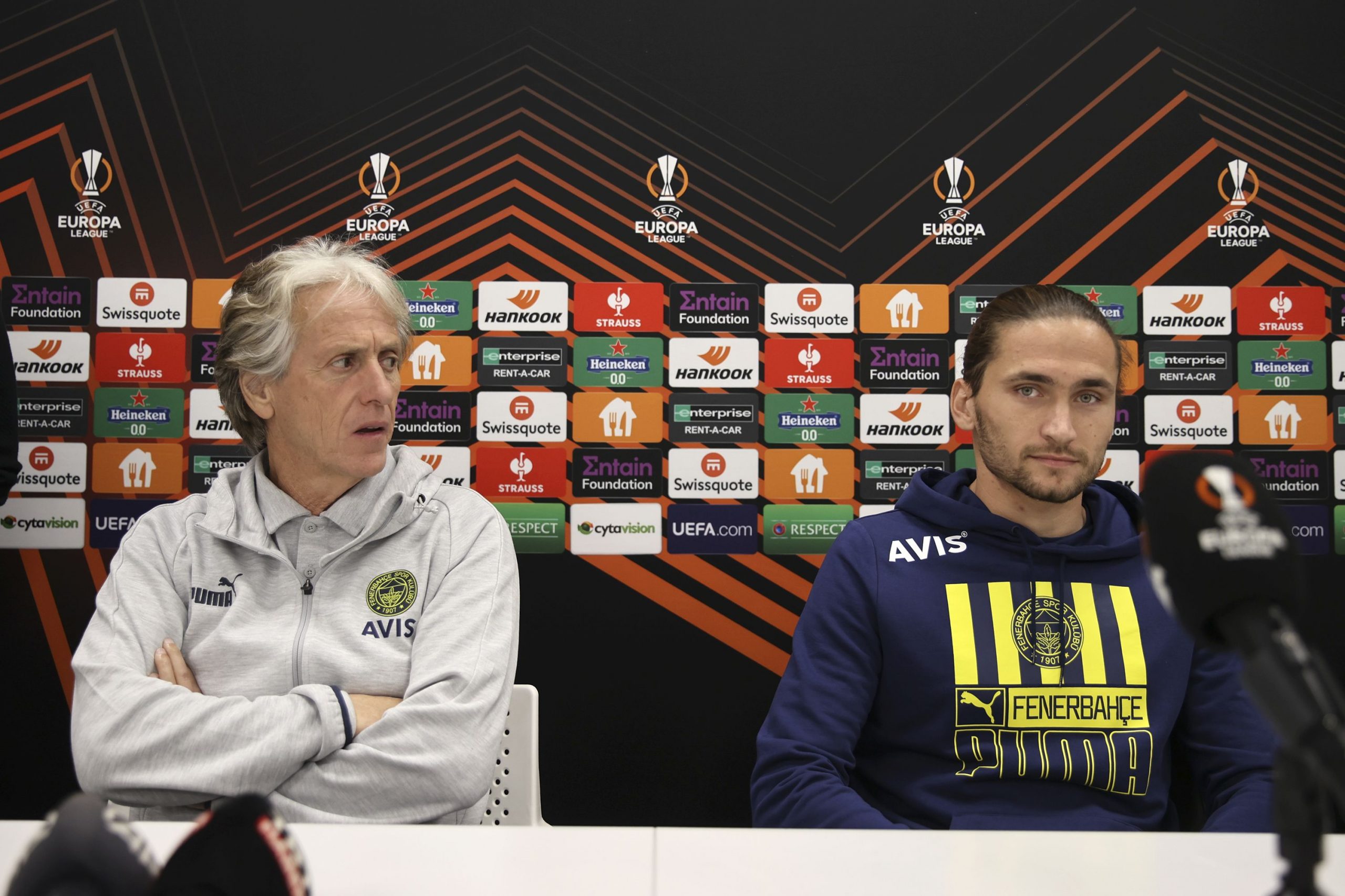 AEK Larnaca-Fenerbahçe maçına doğru
