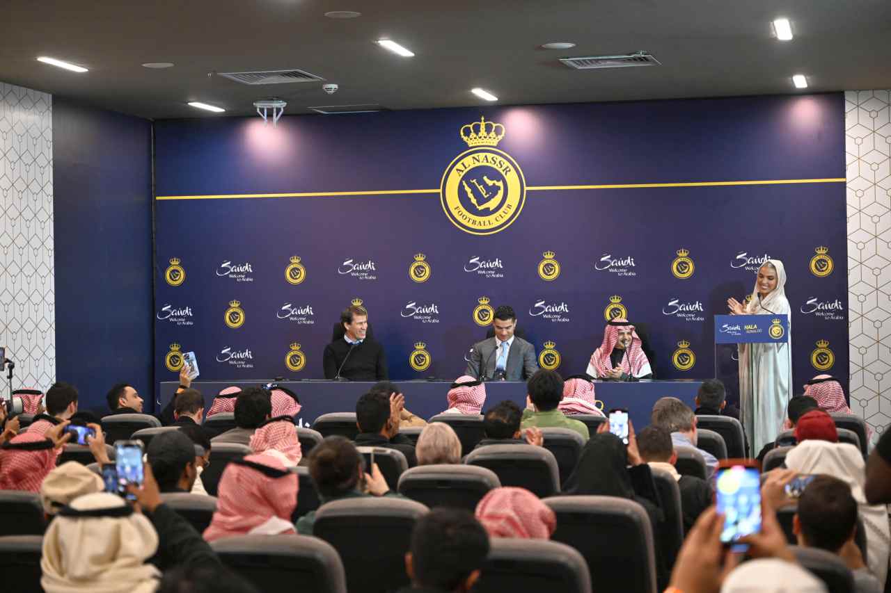 <strong>Al Nassr, Cristiano Ronaldo için imza töreni düzenledi</strong>