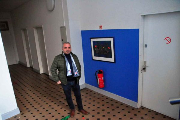 Kurucu başkan kapıda kaldı!