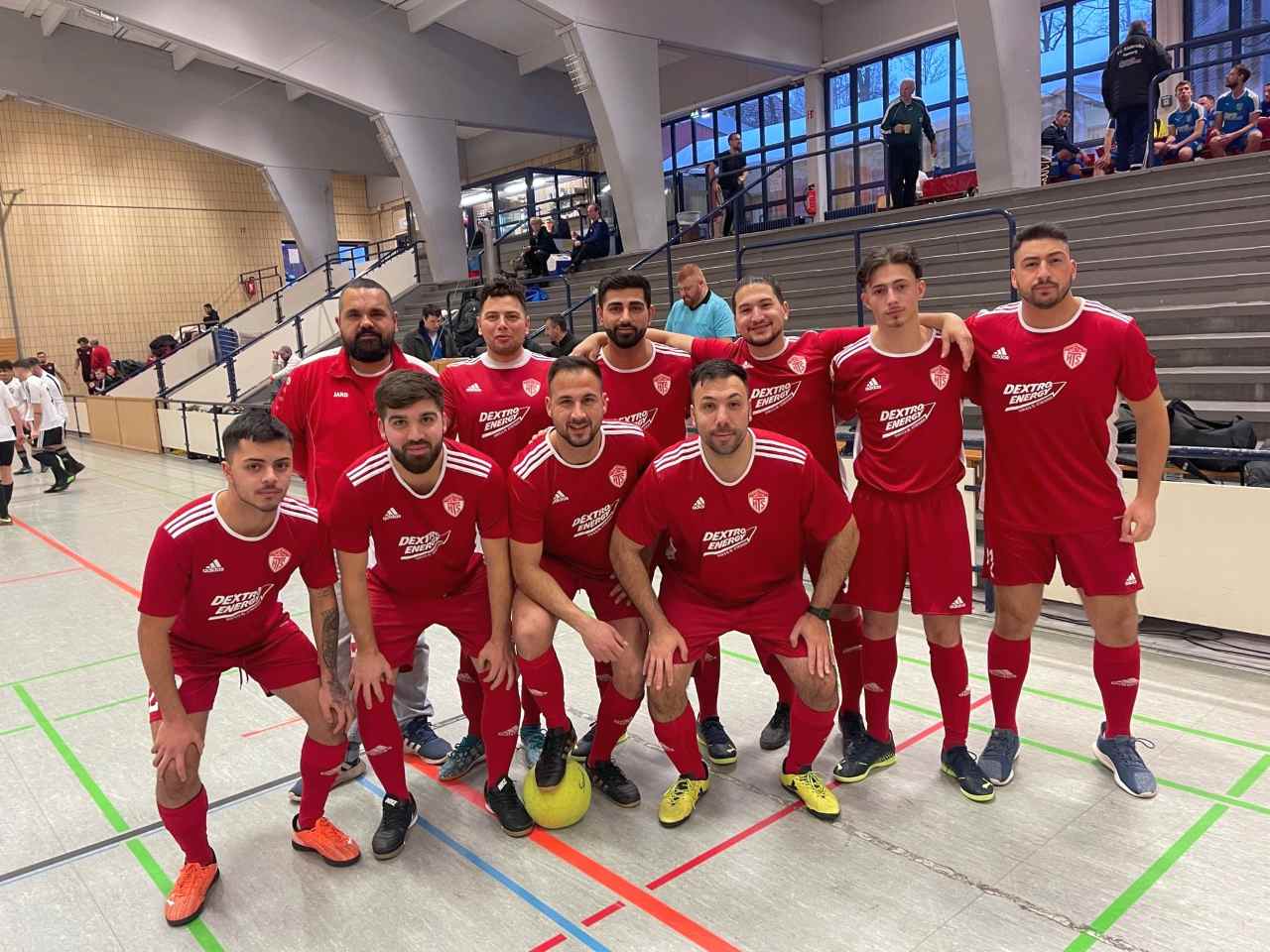 Down Sendromu için futbol oynadılar