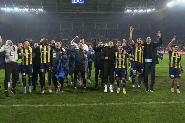 Kartal, Başkent’te dondu kaldı!