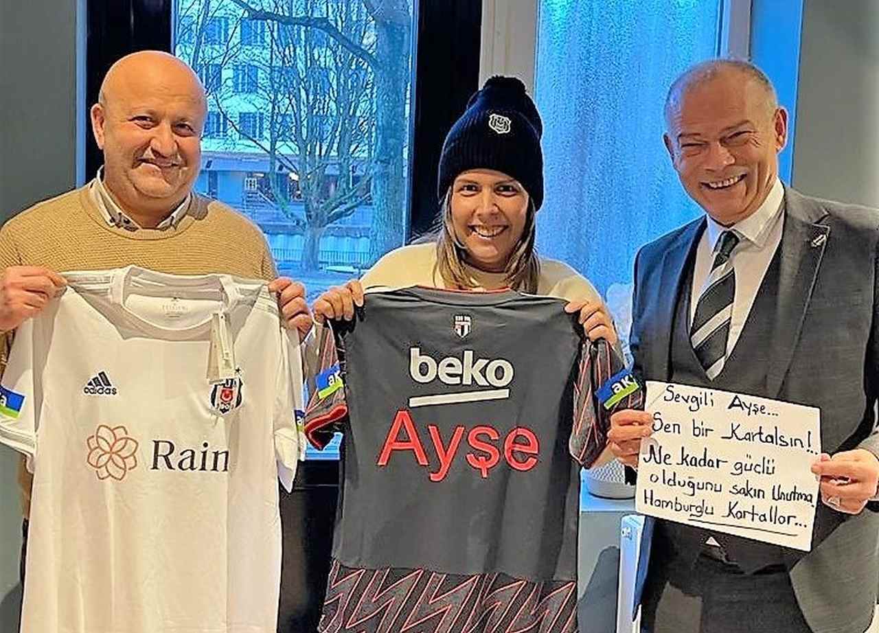 DOĞUM GÜNÜN KUTLU OLSUN AYŞE, YÜZÜN HEP GÜLSÜN!