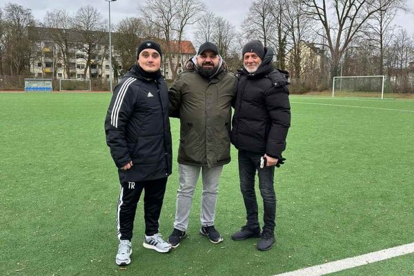Türkspor, yeni antrenörle sezonu açtı