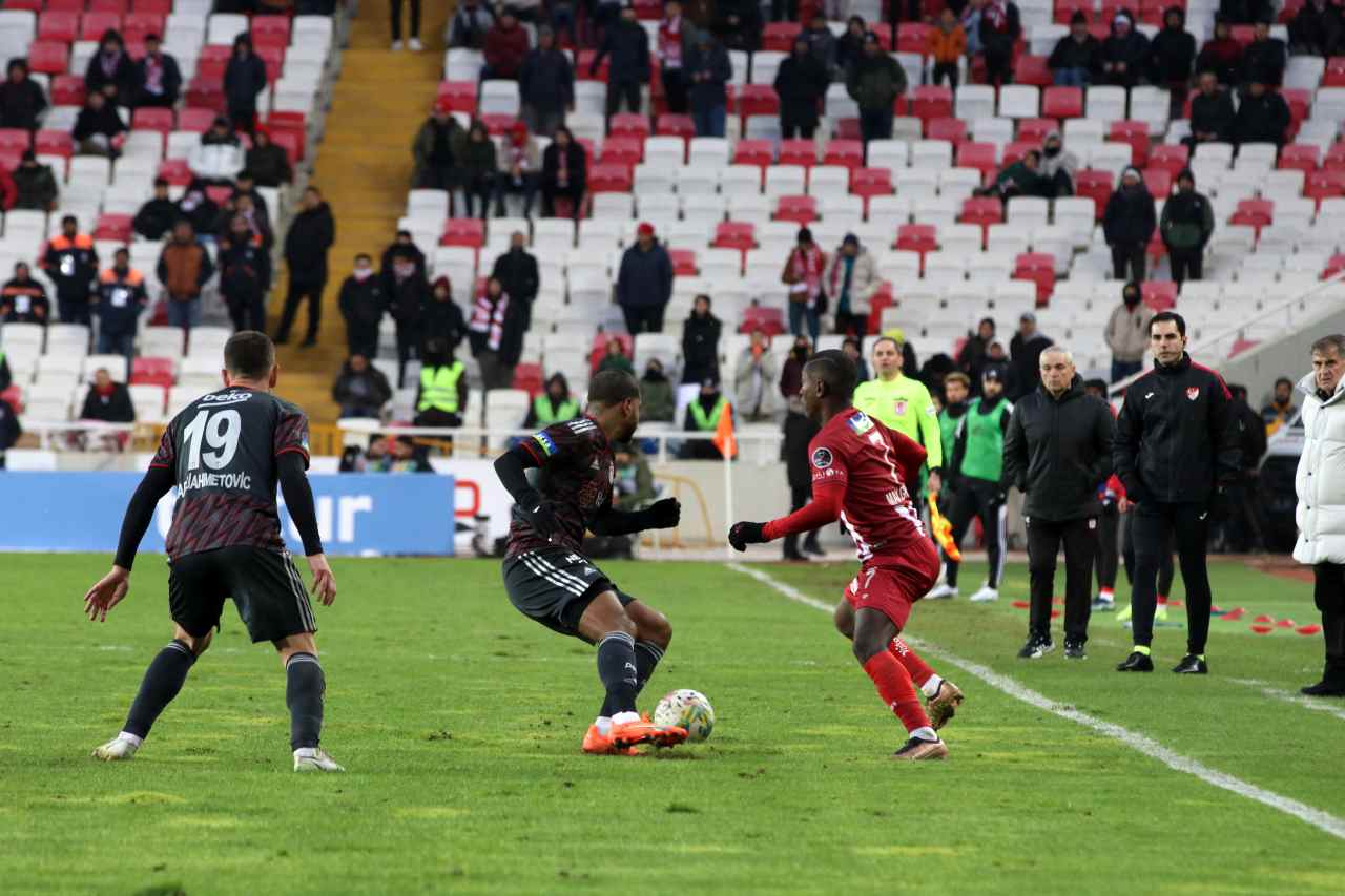 Beşiktaş, Sivas’ta kayıp