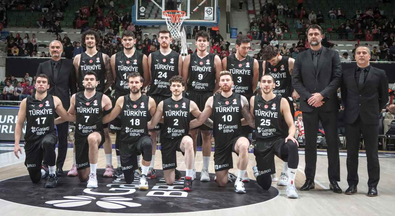 <strong>Basketbol: FIBA 2023 Dünya Kupası Avrupa Elemeleri</strong>