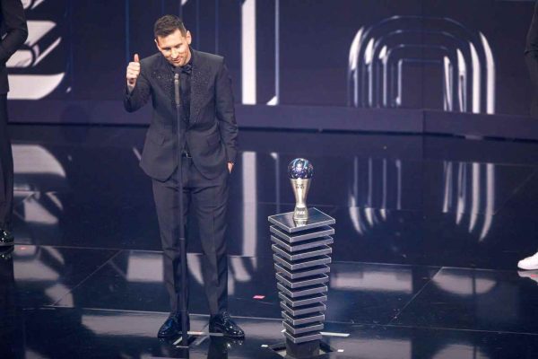 En iyisi Messi!