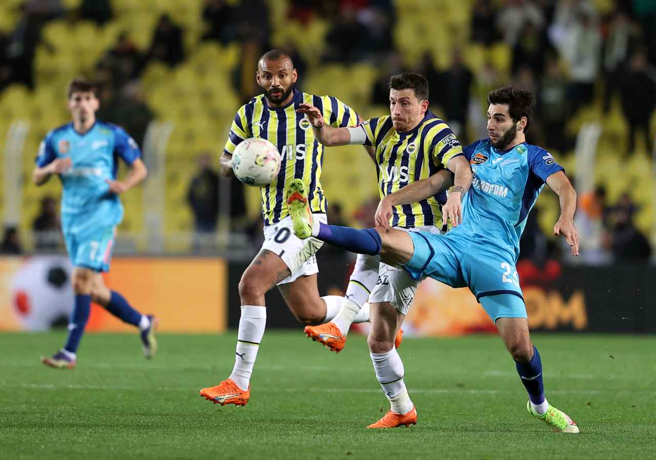 Fenerbahçe gençlerinden Zenit’e şov