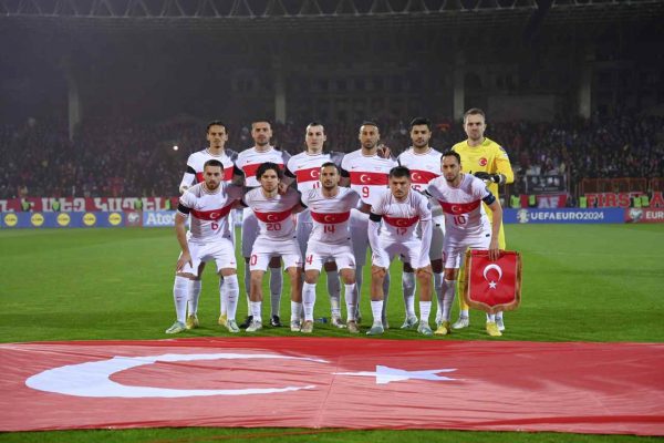 Ermeniler İstiklal Marşımızı ıslıkladı, cevabı sahada verdik: 1-2