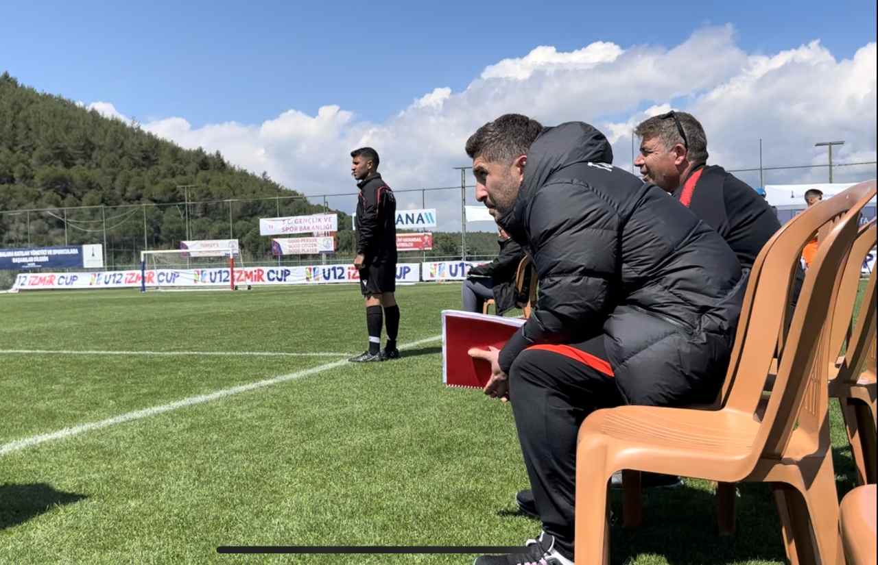 <strong>Sabri Sarıoğlu, geleceğin yıldızlarını 12 Yaş Altı İzmir Cup’ta arıyor:</strong>