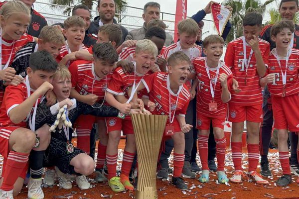 <strong>Uluslararası 12 Yaş Altı İzmir Cup’ta şampiyon Bayern Münih</strong>