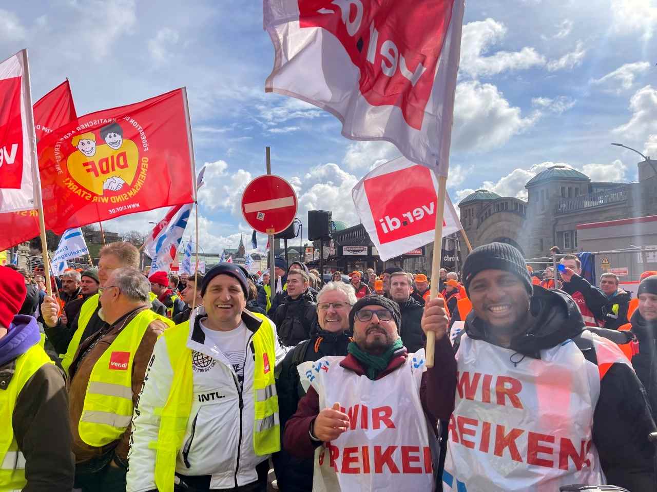 Bundesweiter Warnstreik hat begonnen