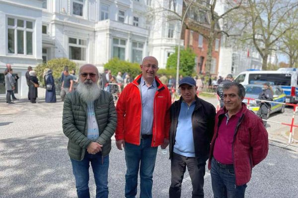 Mehmet Yıldız’in oy kullanma çağrısı ses getirdi, vatandaşlar sandığa gitti!