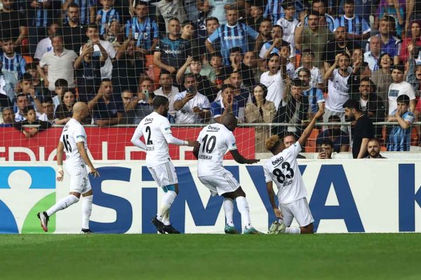 Beşiktaş demiri büktü