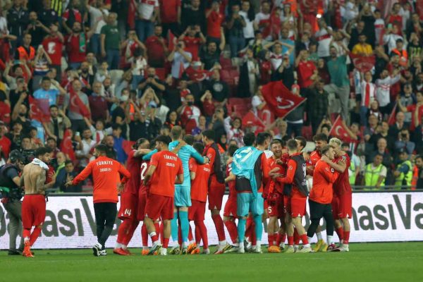 Milli takım Galler’i de geçti!