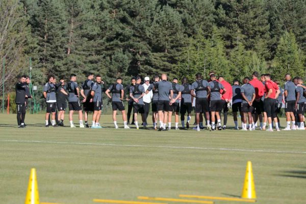 Yılport Samsunspor’un Bolu kampı başladı