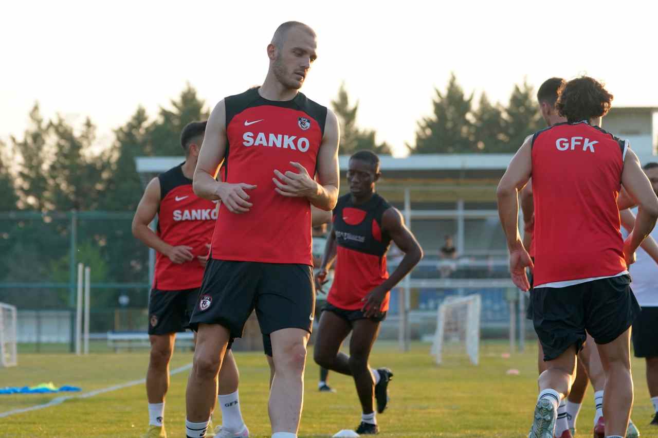 Gaziantep FK, Fenerbahçe maçı hazırlıklarına başladı