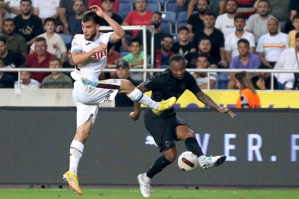 Trabzonspor elindeki maçı verdi
