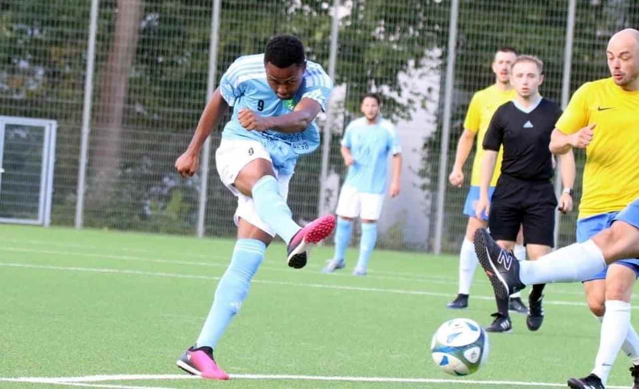 Dersimspor işi bitirdi