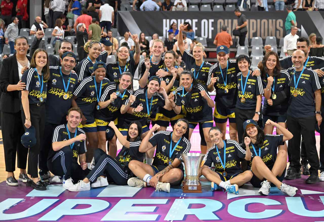 Avrupa Süper Kupa’da Şampiyon Fenerbahçe