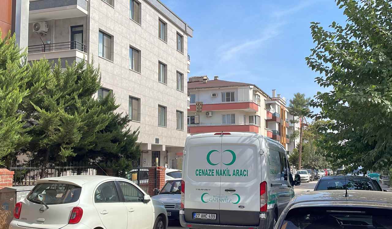 Gaziantep’te tabancayla kız arkadaşını öldürüp annesini yaralayan zanlı intihar etti