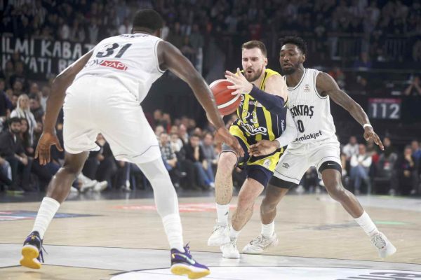 Basketbol’da derbi Beşiktaş’ın