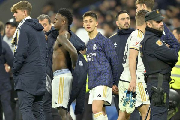 Real Madrid 3 puanı Rüdiger ile aldı