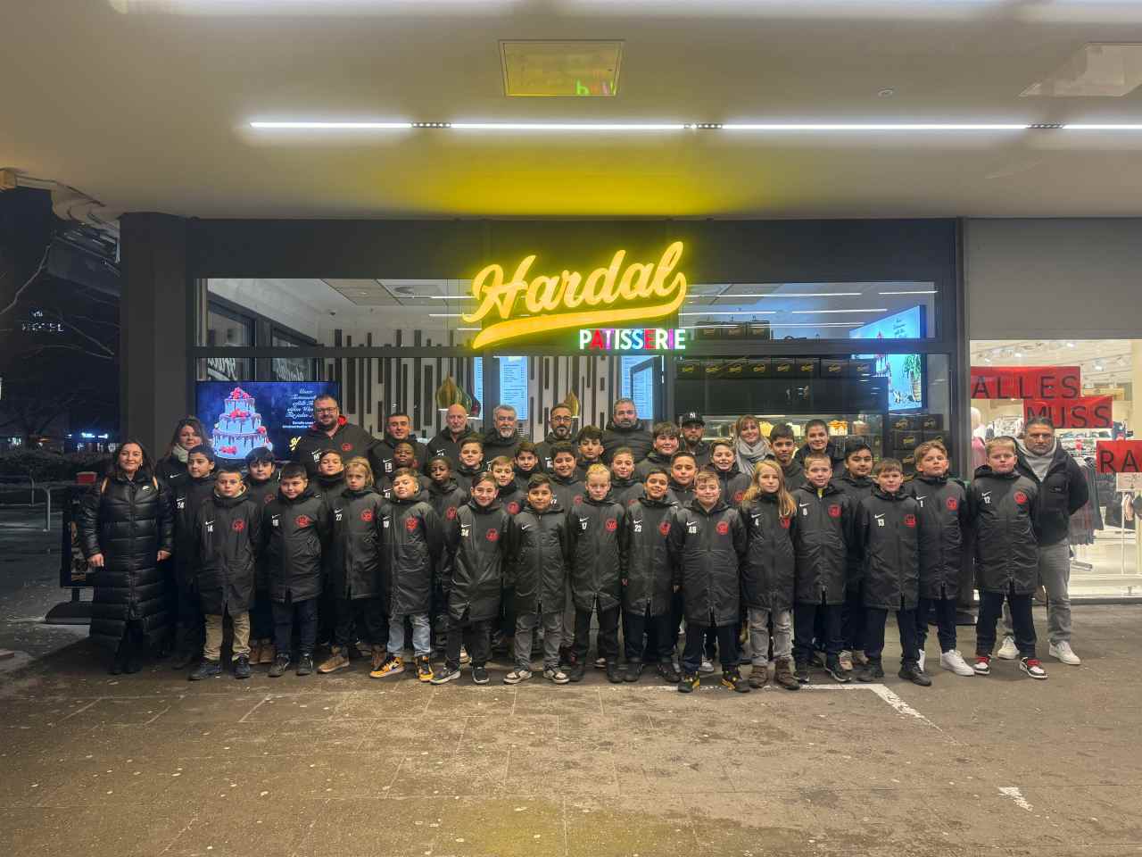 Genç takıma dev ”HARDAL” sponsor