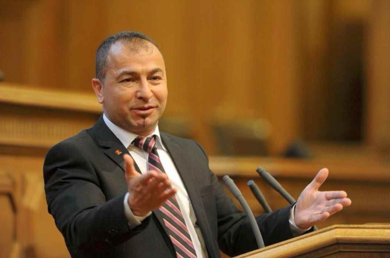 Ali Şimşek; Değerli Dostlar, Sevgili Hamburglular…