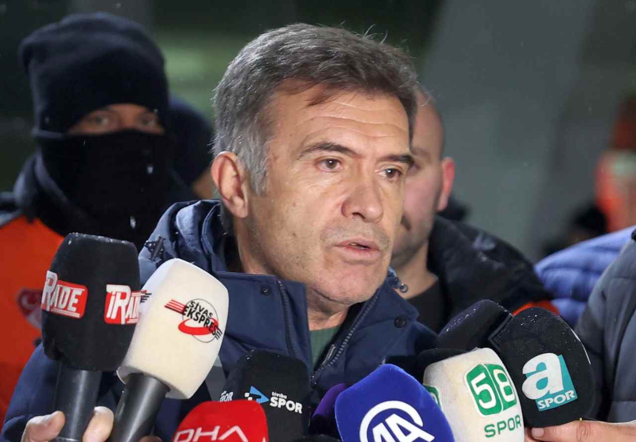  Beşiktaş Futbol Şube Sorumlusu Feyyaz Uçar: Bu VAR’da AVAR’da neler oluyor anlamıyoruz