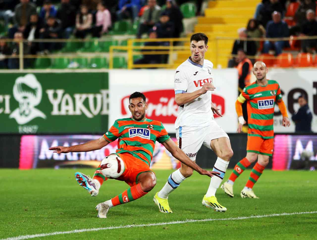 Trabzonspor, Alanya’da kayıp
