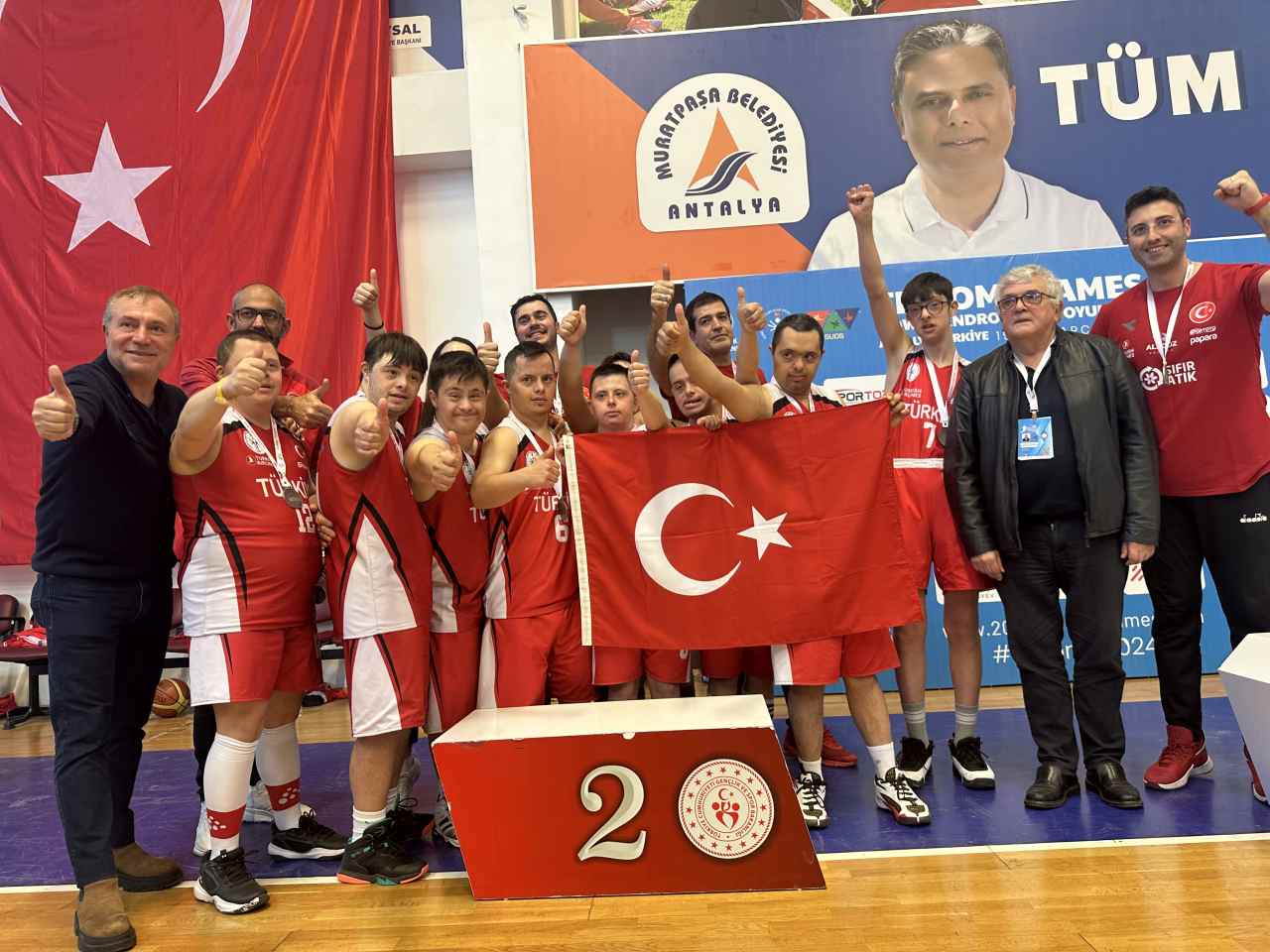 Down Sendromlu Milli Basketbol Takımı, Trisome Oyunları’nda ikinci oldu