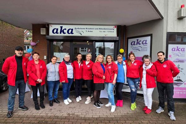 EVDE BAKIM HÌZMETİ VEREN AKA’DAN 26’INCI AÇIK KAPI GÜNÜ