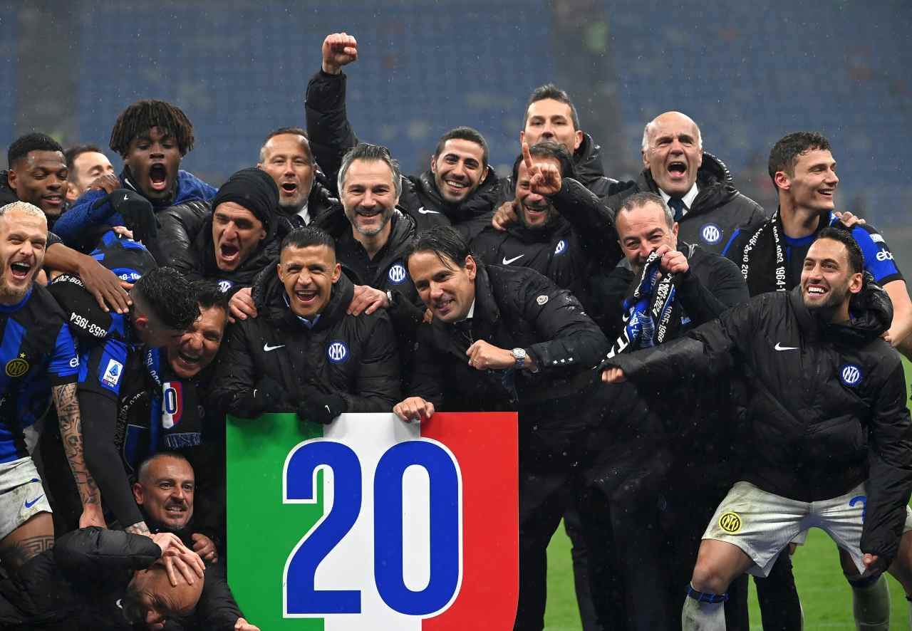 Inter, derbi maçta Milan’ı 2-1 yenerek Serie A’da 20 şampiyonlukla 2. yıldızı taktı