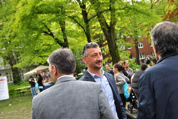 SPD’li Alf İbrahim Baş, seçim çalışmalarını Çocuk Bayramı’nda sürdürdü