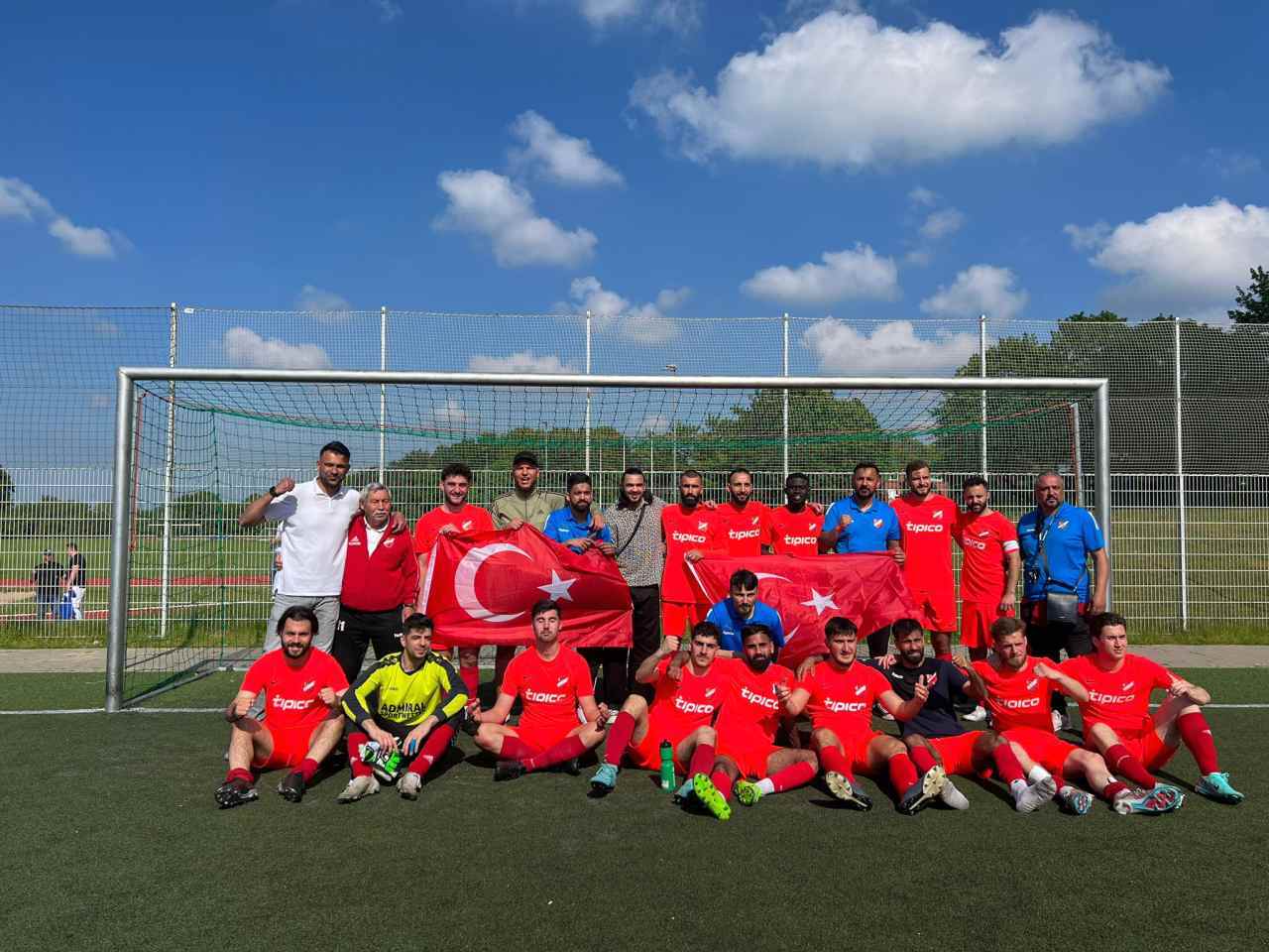 Lübeck Türkspor şampiyon oldu!