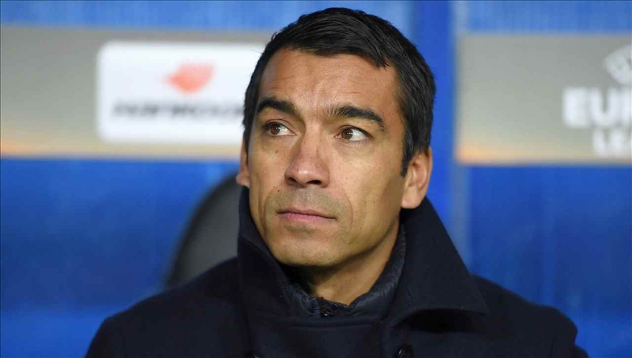 Beşiktaş’ın yeni teknik direktörü Giovanni van Bronckhorst oldu